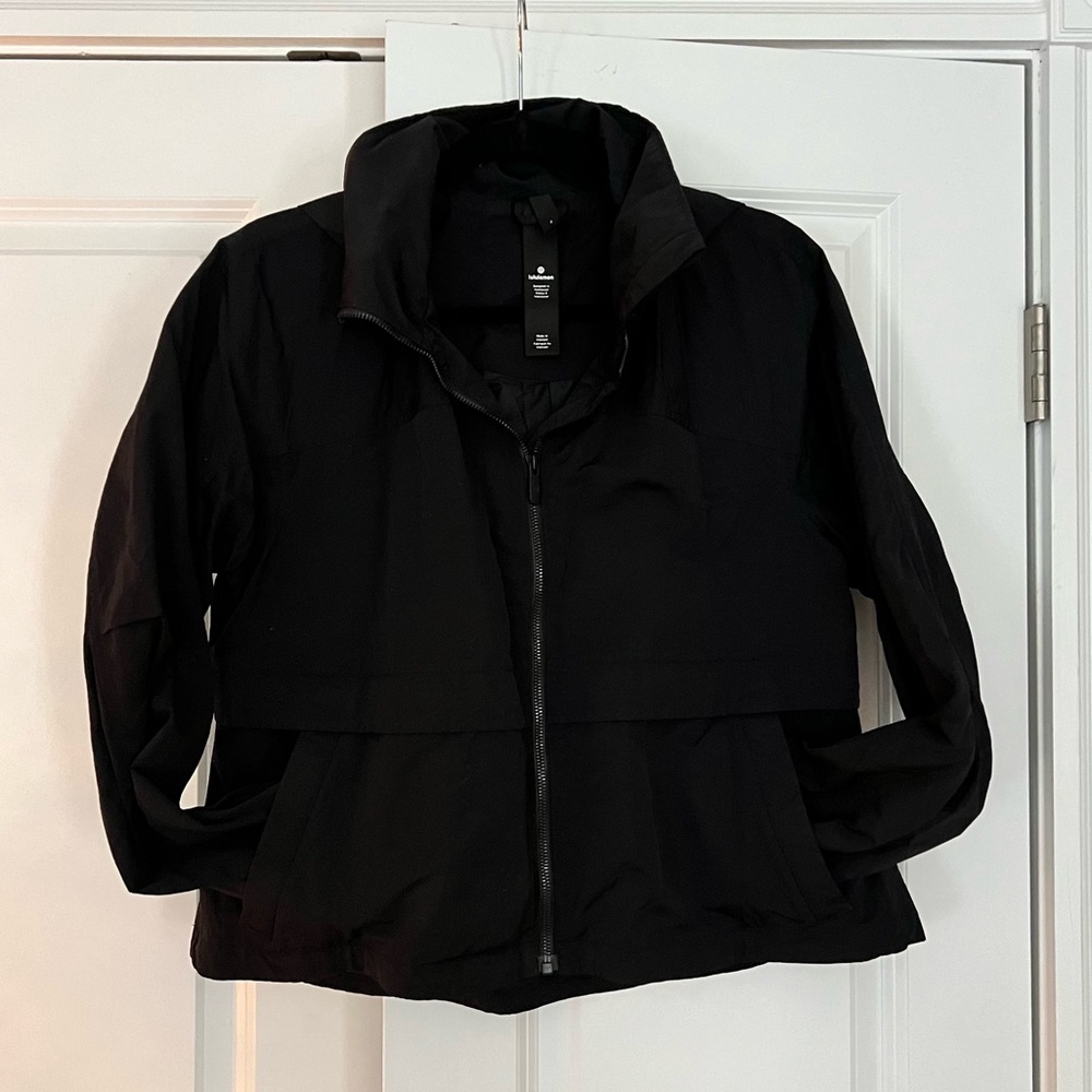 Lululemon Cropped Rain Jacket